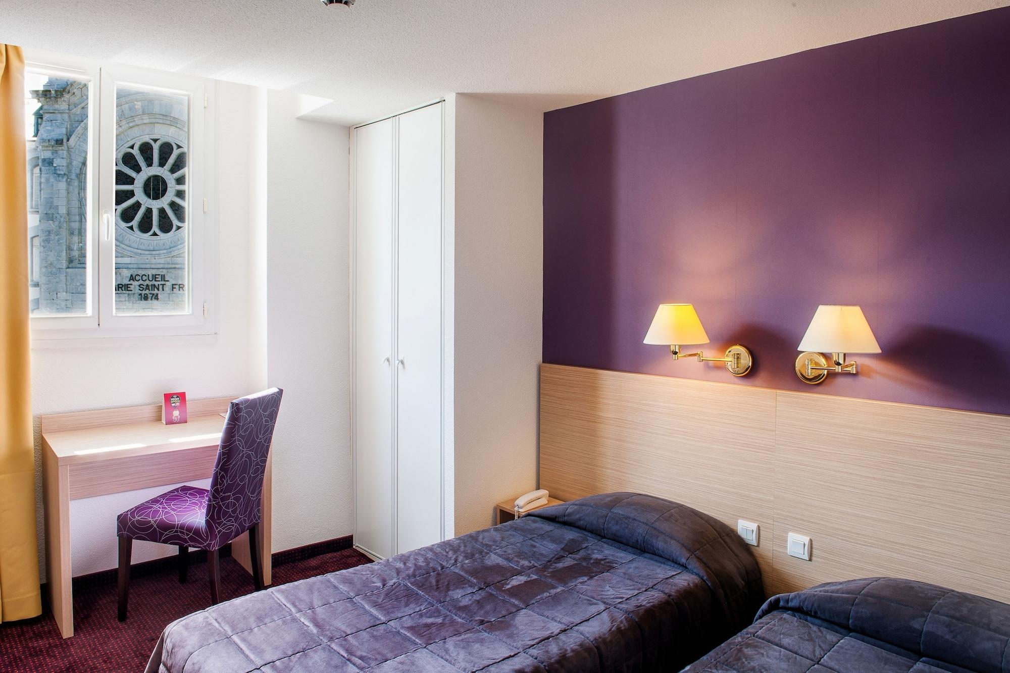 Hotel Continental Лурд Екстериор снимка