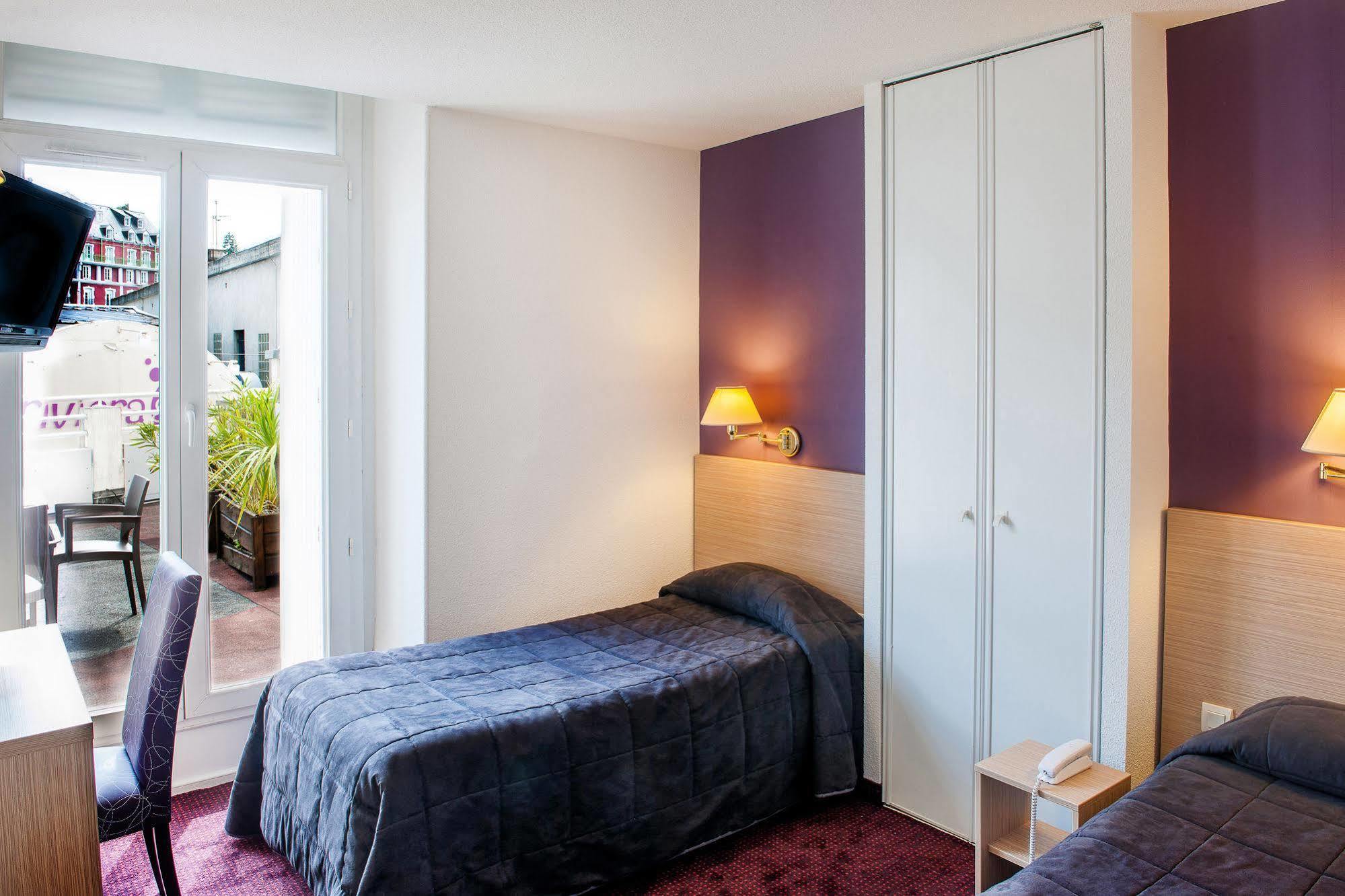 Hotel Continental Лурд Екстериор снимка