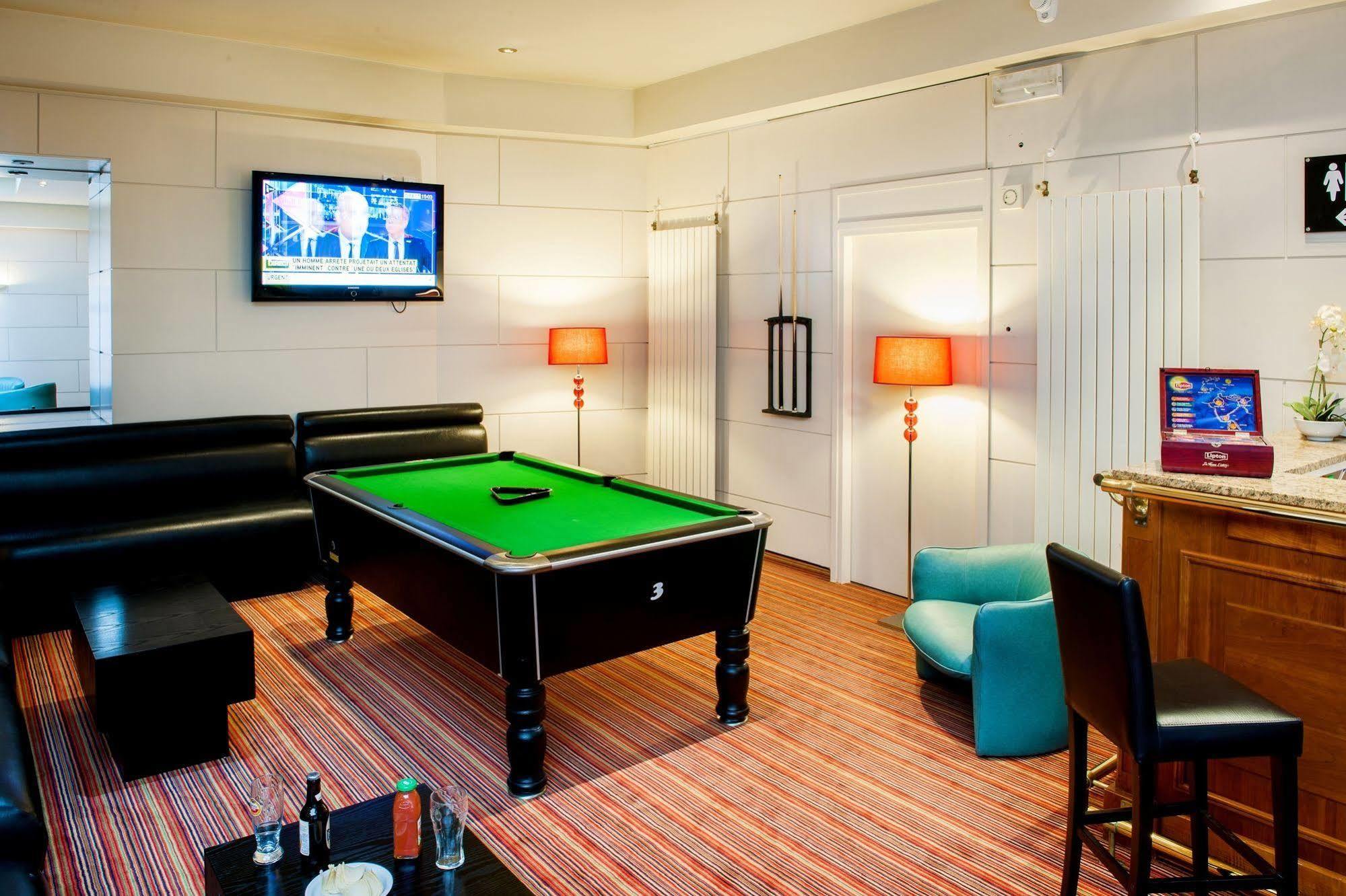 Hotel Continental Лурд Екстериор снимка